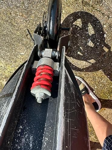 Kick Scooter – böyük təkərli, amortizatorlu, mexaniki disk əyləcli lalafo.az -da — 1 Kick Scooter – böyük təkərli, amortizatorlu, mexaniki disk əyləcli — 1