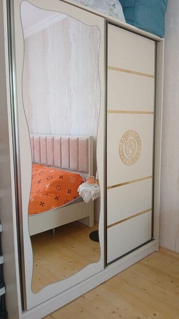 Kupe, 2 qapılı Düz dolab, Qarderob, paltar dolabı lalafo.az -da Kupe, 2 qapılı Düz dolab, Qarderob, paltar dolabı