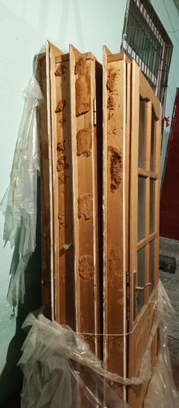 Ağac qapı dəsti – şüşəli model - Material: təbii ağac (şpon deyil) lalafo.az -da Ağac qapı dəsti – şüşəli model - Material: təbii ağac (şpon deyil)