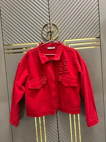 40 razmer material cins qiymet-15 man💸 Qırmızı denim jaket - Brend lalafo.az -da 40 razmer material cins qiymet-15 man💸 Qırmızı denim jaket - Brend