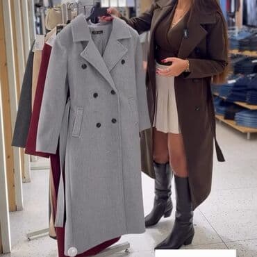 Şəkildəki paltonun boz rəngi, 36 ölçü, təzədir. Qiymət 40m. Almaq lalafo.az -da Şəkildəki paltonun boz rəngi, 36 ölçü, təzədir. Qiymət 40m. Almaq