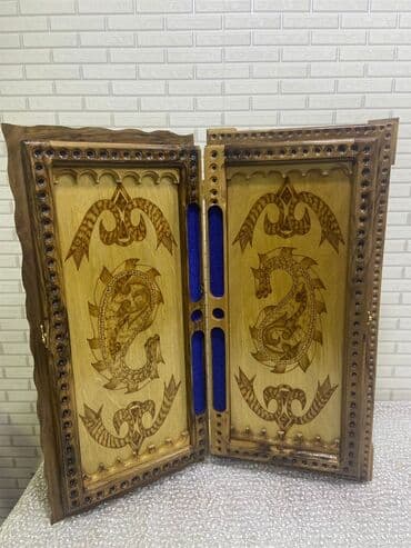 Dəbilqələr: Əl işləri oymalı taxta nərd-taxta dəsti - Material: tam ağac (taxta) lalafo.az -da — 2 Dəbilqələr: Əl işləri oymalı taxta nərd-taxta dəsti - Material: tam ağac (taxta) — 2