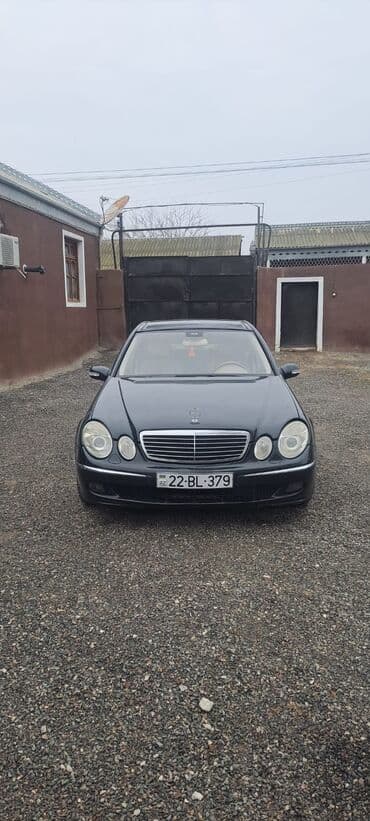 Mercedes-Benz E 240: 2.6 l | 2002 il Sedan lalafo.az -da Mercedes-Benz E 240: 2.6 l | 2002 il Sedan