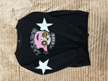 Qara rəngli sweatshirt L ölçü Çox az geyinilmiş YALNIZ NEFTÇİLƏR VƏ lalafo.az -da Qara rəngli sweatshirt L ölçü Çox az geyinilmiş YALNIZ NEFTÇİLƏR VƏ