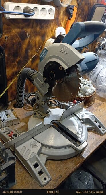 Паяльники: Hyundai HYMS210 güşebənd/miter mişarı - Markası/modeli: Hyundai at lalafo.az — 1 Паяльники: Hyundai HYMS210 güşebənd/miter mişarı - Markası/modeli: Hyundai — 1