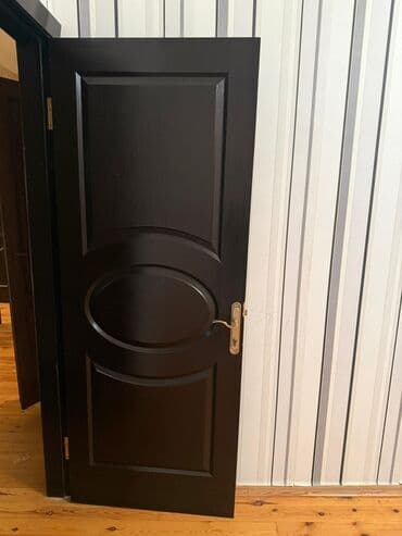 Mismarlar, şuruplar: İşlənmiş Otaq qapısı Zamok ilə, Ünvandan götürmə lalafo.az -da — 1 Mismarlar, şuruplar: İşlənmiş Otaq qapısı Zamok ilə, Ünvandan götürmə — 1