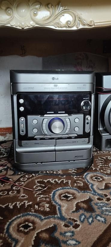 LG MDD62 mini audio sistemi Komplekt: - Mərkəzi blok: LG MDD62 lalafo.az -da — 2 LG MDD62 mini audio sistemi Komplekt: - Mərkəzi blok: LG MDD62 — 2