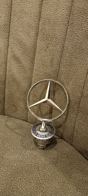 Mercedes-Benz avtomobilləri üçün nəzərdə tutulmuş xrom örtüklü kapot lalafo.az -da Mercedes-Benz avtomobilləri üçün nəzərdə tutulmuş xrom örtüklü kapot