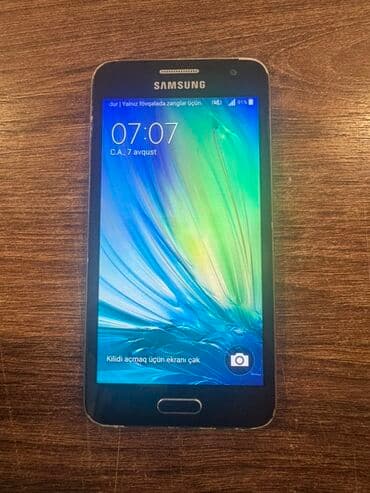 Samsung Galaxy A3, 16 GB, rəng - Qara, İki sim kartlı lalafo.az -da Samsung Galaxy A3, 16 GB, rəng - Qara, İki sim kartlı