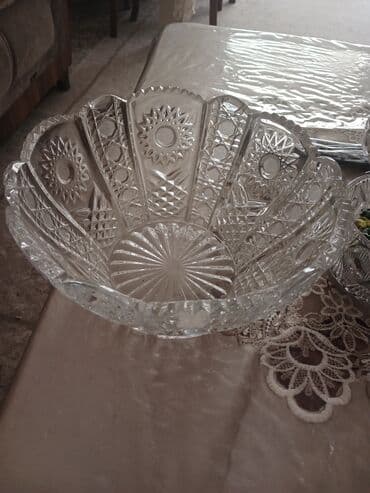 1 cüt təmiz xrustal meyve qabı yenidir işlenmeyib.Cütünü 180 azn lalafo.az -da 1 cüt təmiz xrustal meyve qabı yenidir işlenmeyib.Cütünü 180 azn