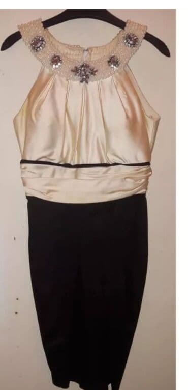 Qadın gecə paltarı – iki rəngli, midi uzunluqda. - Üst hissə: krem lalafo.az -da Qadın gecə paltarı – iki rəngli, midi uzunluqda. - Üst hissə: krem