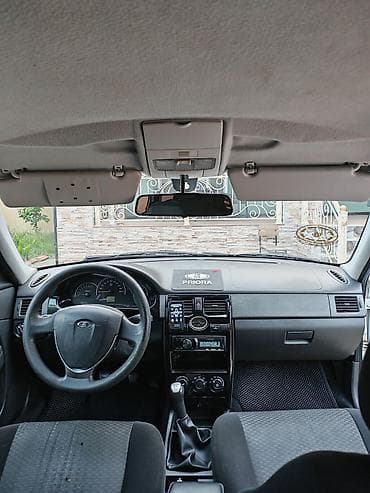 Lada Priora hatchback – şəhər və gündəlik sürüş üçün praktik və lalafo.az -da Lada Priora hatchback – şəhər və gündəlik sürüş üçün praktik və