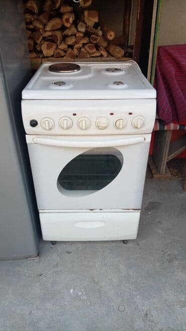 Gas stove Ayrıca dayanan, 4 gözlü, İşlənmiş lalafo.az -da Gas stove Ayrıca dayanan, 4 gözlü, İşlənmiş