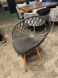 Qonaq otağı üçün, İşlənmiş, Qatlanmayan, Stul lalafo.az -da Qonaq otağı üçün, İşlənmiş, Qatlanmayan, Stul