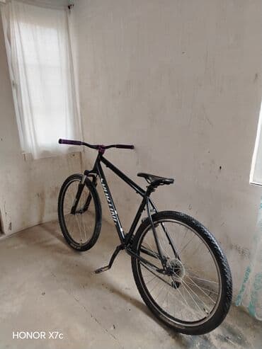 İşlənmiş Dağ velosipedi 28", sürətlərin sayı: 1, Pulsuz çatdırılma lalafo.az -da İşlənmiş Dağ velosipedi 28", sürətlərin sayı: 1, Pulsuz çatdırılma