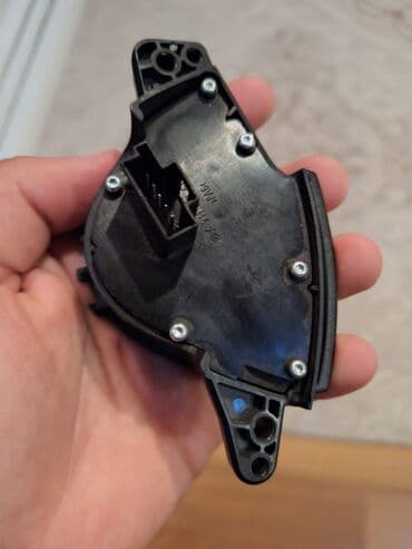 V 211 mersedesin rulunun ehtiyac hissəsi lalafo.az -da V 211 mersedesin rulunun ehtiyac hissəsi