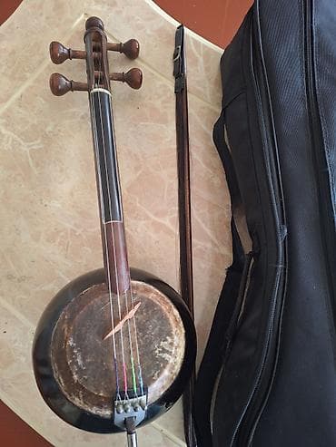🎻 Kamança satılır – yaxşı səs, çantası və kamanı ilə Qiymət: 200 AZN lalafo.az -da 🎻 Kamança satılır – yaxşı səs, çantası və kamanı ilə Qiymət: 200 AZN