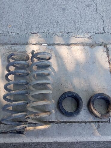 W210 2.2 cdi ön yay Elegance üstündə 5 lik pastavkayla verirem lalafo.az -da W210 2.2 cdi ön yay Elegance üstündə 5 lik pastavkayla verirem