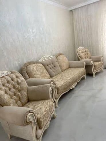 İşlənmiş, Divan, 2 kreslo, Bazasız lalafo.az -da İşlənmiş, Divan, 2 kreslo, Bazasız