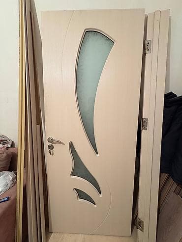 Bir eded qapi ideal veziyyerde 80×200 Cerciveleri filan her seyi var lalafo.az -da Bir eded qapi ideal veziyyerde 80×200 Cerciveleri filan her seyi var