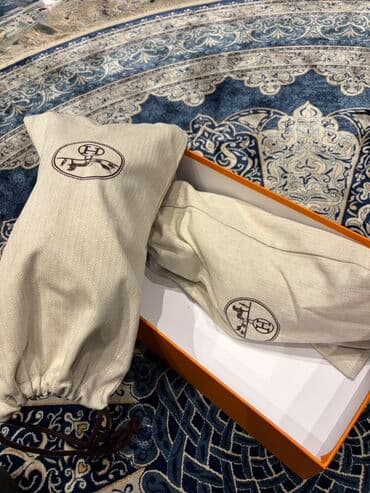 Çəngəllər: Hermès unisex krosovkaları 39 razmer 1:1 lux kopya - Brend: Hermès lalafo.az -da — 3 Çəngəllər: Hermès unisex krosovkaları 39 razmer 1:1 lux kopya - Brend: Hermès — 3