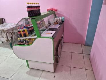 Məhsul: Şüşəli vitrinli soyuducu piştaxta Təsvir: - Ön və yanları lalafo.az -da Məhsul: Şüşəli vitrinli soyuducu piştaxta Təsvir: - Ön və yanları