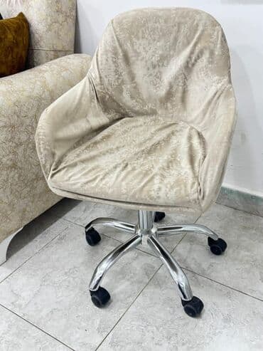 2 eded kreslo satilir ikisi bir yerde endirildi 140 azn unvan Sumqayit lalafo.az -da 2 eded kreslo satilir ikisi bir yerde endirildi 140 azn unvan Sumqayit