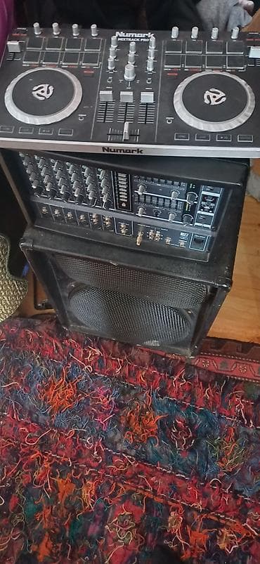 DJ və Səsgücləndirmə dəsti - DJ kontroler: Numark Mixtrack Pro. İki lalafo.az -da — 3 DJ və Səsgücləndirmə dəsti - DJ kontroler: Numark Mixtrack Pro. İki — 3