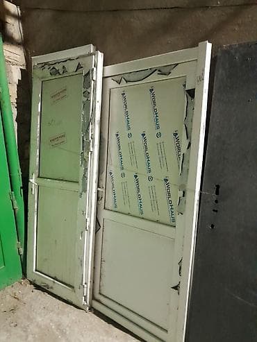 PVC giriş qapıları – 2 ədəd - Material: PVC/profil (üzərində lalafo.az -da PVC giriş qapıları – 2 ədəd - Material: PVC/profil (üzərində