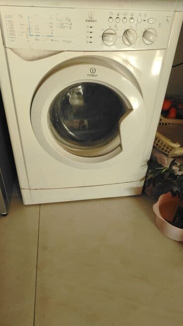 Paltaryuyan maşın Indesit, 6 kq lalafo.az -da Paltaryuyan maşın Indesit, 6 kq