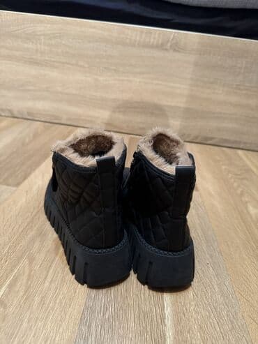 Ölçü: 40, rəng - Qara, Yeni lalafo.az -da Ölçü: 40, rəng - Qara, Yeni