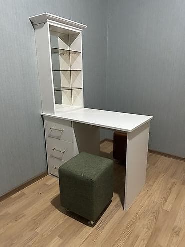 1-ci əldir təzədir bufiqlərlə bir yerdə 200 azndir at lalafo.az 1-ci əldir təzədir bufiqlərlə bir yerdə 200 azndir