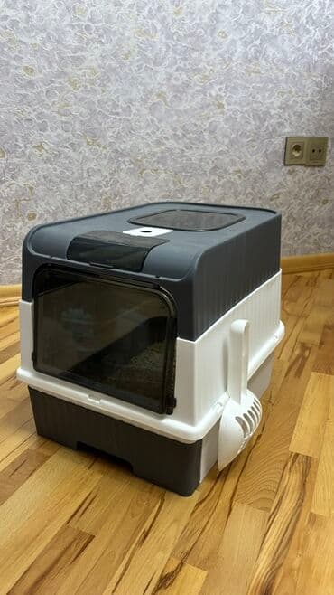 Qapalı pişik tualeti – qrey/ağ rəngli, iri həcmli - Ön tərəfdə şəffaf lalafo.az -da Qapalı pişik tualeti – qrey/ağ rəngli, iri həcmli - Ön tərəfdə şəffaf