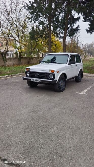 VAZ (LADA) 4x4 Niva: 1.7 l | 2012 il 24564 km Ofrouder/SUV lalafo.az -da VAZ (LADA) 4x4 Niva: 1.7 l | 2012 il 24564 km Ofrouder/SUV