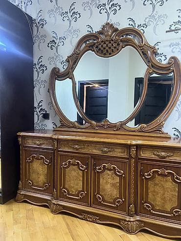 İşlənmiş, Komod, Kredit yoxdur, Malayziya lalafo.az -da İşlənmiş, Komod, Kredit yoxdur, Malayziya