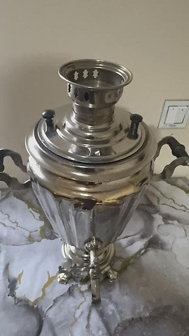 Qedimi samavar su tutumu 5 ltr hec bir prablemi yoxdu ciddi maraqlanan lalafo.az -da Qedimi samavar su tutumu 5 ltr hec bir prablemi yoxdu ciddi maraqlanan