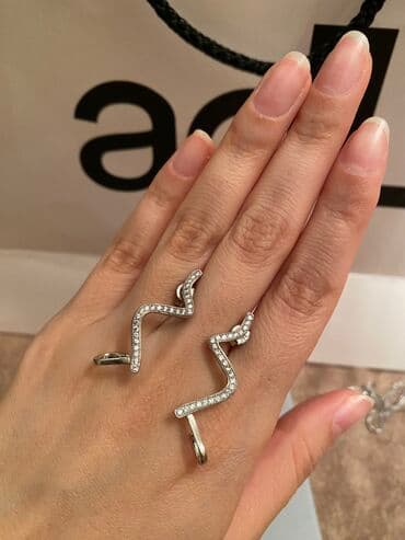 Sırğa, Gümüş, Ünvandan götürmə, Ödənişli çatdırılma, Rayonlara çatdırılma lalafo.az -da Sırğa, Gümüş, Ünvandan götürmə, Ödənişli çatdırılma, Rayonlara çatdırılma