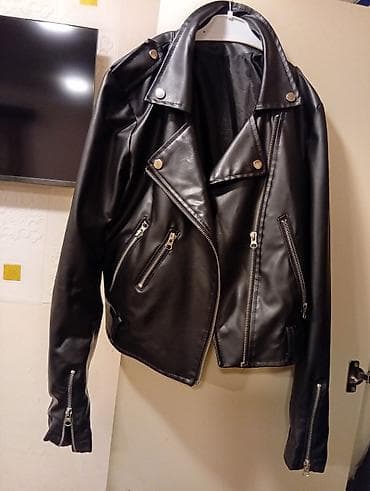 Qara dəri görünümlü biker gödəkçə IKINCI EL - Klassik “moto” kəsim lalafo.az -da Qara dəri görünümlü biker gödəkçə IKINCI EL - Klassik “moto” kəsim