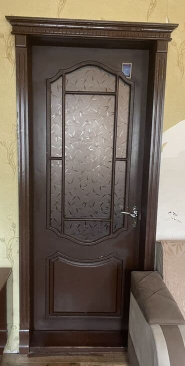 Taxta interyer qapısı - Rəng: tünd qəhvəyi (şabalıd tonları) - lalafo.az -da Taxta interyer qapısı - Rəng: tünd qəhvəyi (şabalıd tonları) -