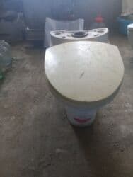 Duş şlanqları: Tikintidə və ya 2 ci əl kimi işlətməkçün unitaz satılır. İstəyən əlaqə lalafo.az -da — 2 Duş şlanqları: Tikintidə və ya 2 ci əl kimi işlətməkçün unitaz satılır. İstəyən əlaqə — 2