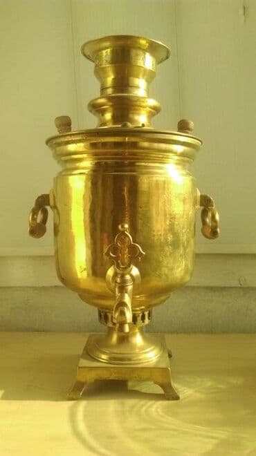 Qədim samovar, 1872 il, Mis, Vəziyyəti: Əla lalafo.az -da Qədim samovar, 1872 il, Mis, Vəziyyəti: Əla