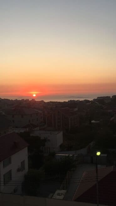 Bakı, Badamdar qəs., 2 otaqlı, Köhnə tikili, m. Elmlər Akademiyası, 56 kv. m lalafo.az -da Bakı, Badamdar qəs., 2 otaqlı, Köhnə tikili, m. Elmlər Akademiyası, 56 kv. m