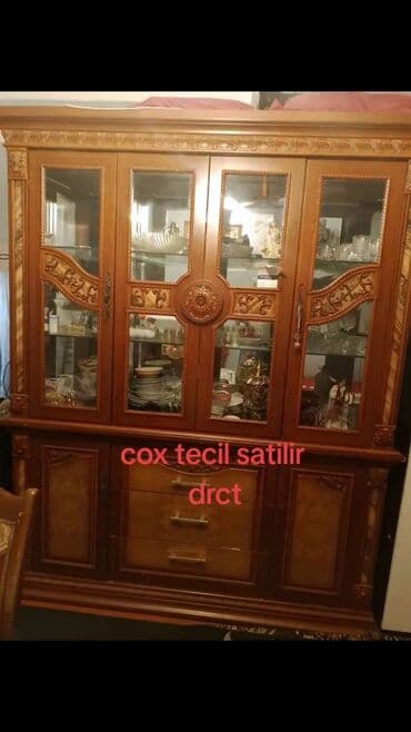 Şüşəli dolab vitrini lalafo.az -da Şüşəli dolab vitrini