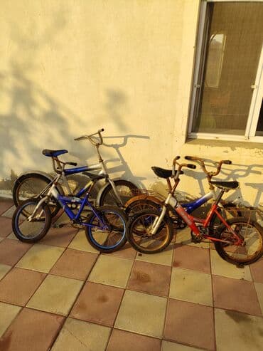 İşlənmiş uşaq velosipedləri .Biri 20 lik üçü 16 lıqdı.İşlək halda lalafo.az -da İşlənmiş uşaq velosipedləri .Biri 20 lik üçü 16 lıqdı.İşlək halda