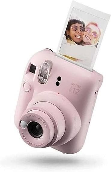 Fujifilm Instax mini 12 – ani foto çap edən kompakt kamera - Rəng lalafo.az -da Fujifilm Instax mini 12 – ani foto çap edən kompakt kamera - Rəng