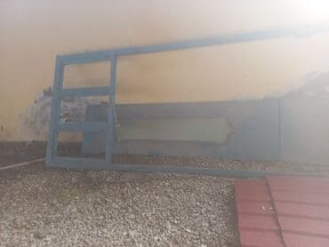 Taxta qapı və qapı çərçivəsi dəsti - Material: taxta - Rəng: göy lalafo.az -da Taxta qapı və qapı çərçivəsi dəsti - Material: taxta - Rəng: göy