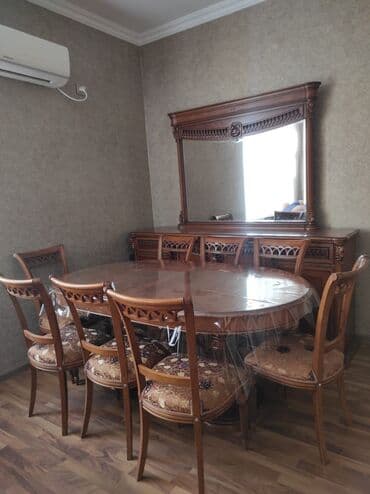 Qonaq otağı üçün, İşlənmiş, Açılan, Oval masa, 8 stul lalafo.az -da Qonaq otağı üçün, İşlənmiş, Açılan, Oval masa, 8 stul