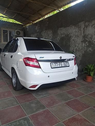 Satışda: Ağ rəngli sedan Model və xüsusiyyətlər: - 4 qapılı sedan lalafo.az -da Satışda: Ağ rəngli sedan Model və xüsusiyyətlər: - 4 qapılı sedan