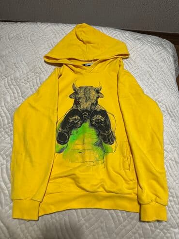 Толстовка для мальчиков в хорошем состоянии lalafo.az -da Толстовка для мальчиков в хорошем состоянии
