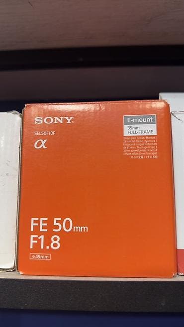 Sony FE 50mm F1.8 (SEL50F18F) obyektiv - Uyğunluq: Sony E-mount, 35mm lalafo.az -da Sony FE 50mm F1.8 (SEL50F18F) obyektiv - Uyğunluq: Sony E-mount, 35mm